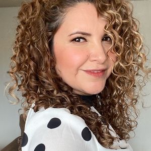 Meet your Posher, Lourdes